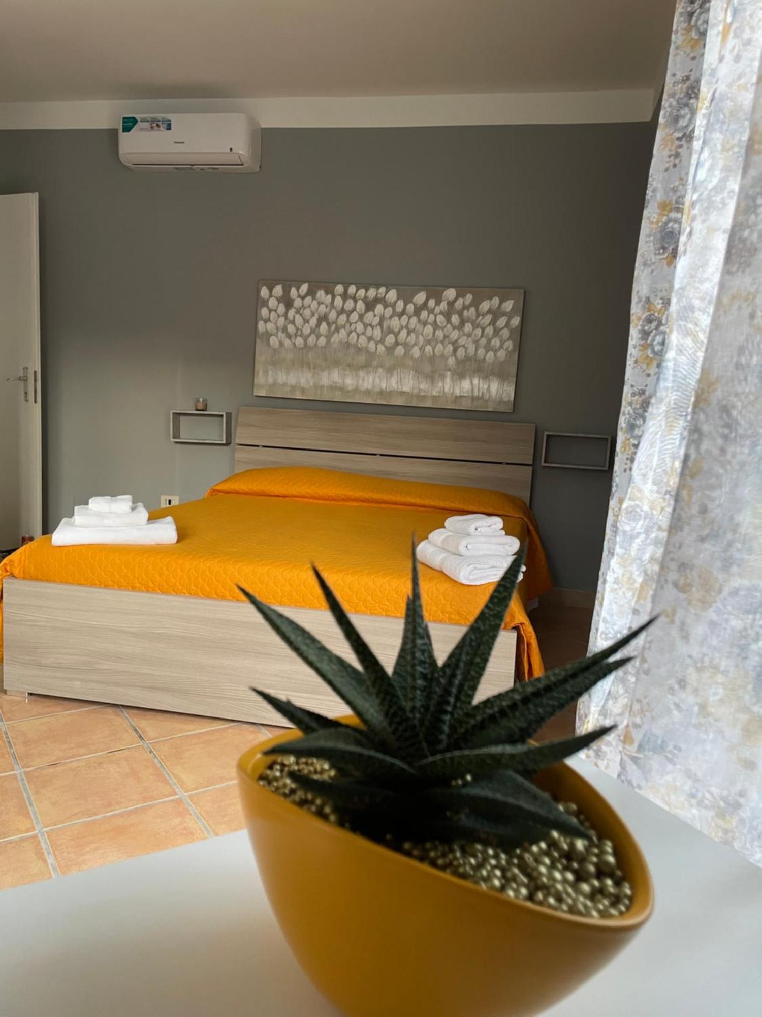 Marina Rooms Marina di Camerota Quarto foto